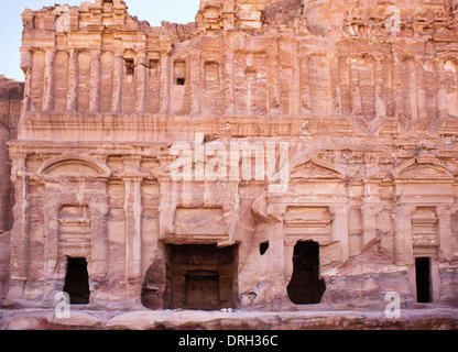 Il Palazzo tomba in nabatean Petra Giordania Foto Stock