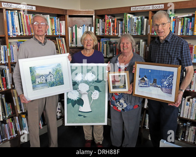 WAG Warrington il gruppo di arte mostra alla comunità Grappenhall Library 2013 Foto Stock