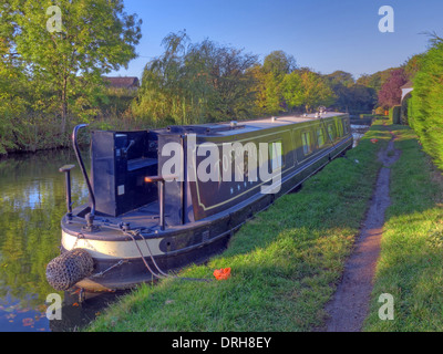 Barca lunga su Bridgewater Canal Grappenhall Warrington Cheshire England Regno Unito Foto Stock