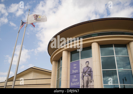 Esterno dell'Abraham Lincoln museo presidenziale in Springfield, Illinois su apr. 23, 2012. Foto Stock