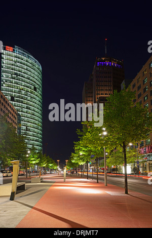 Viale delle stelle di sera, luogo di Potsdam, Berlino, medio, in Germania, in Europa, la ragione pubblica, Boulevard der Stelle abends Foto Stock