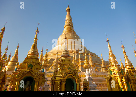 Schwedagon Pagoda di Yangon, Myanmar Foto Stock