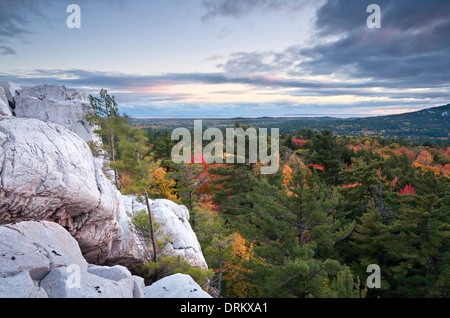 Autunno colur da 'crack' in Killarney Provincial Park, Ontario, Canada. Foto Stock