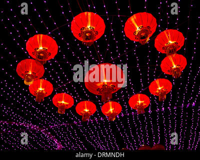 Singapore,29 gennaio 2014. Anno Nuovo Cinese Fiume Hongbao festival presso il Marina Bay piattaforma galleggiante Credito: Julio Etchart/Alamy Live News Foto Stock