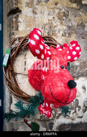 Sportello stagionale decorazione dotato di Rudolf la renna la testa nel Regno Unito Foto Stock