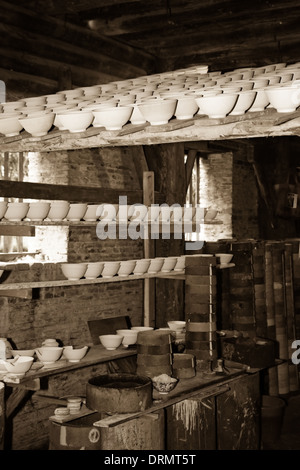 Forno di porcellana workshop Foto Stock