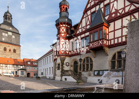Il municipio e la chiesa di Santa Maria, harzgerode, harz district, SASSONIA-ANHALT, Germania Foto Stock