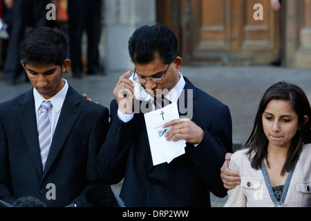 Servizio di ringraziamento fine infermiera Jacintha Saldanha Foto Stock