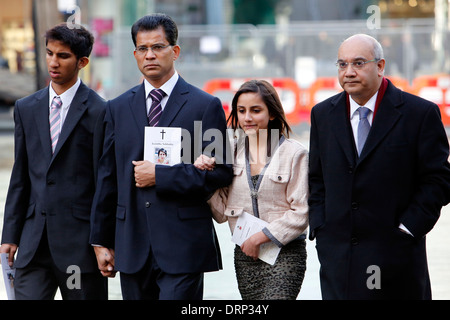 Servizio di ringraziamento fine infermiera Jacintha Saldanha Foto Stock