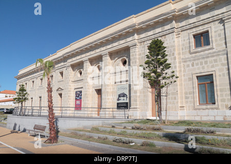 Vista posteriore della Casa de Iberoamérica (casa di America Latina) a Cadice, Andalusia, Spagna. Foto Stock