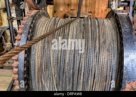 Fune del verricello sul William M, steam-powered rimorchiatore, Algonquin Logging Museum, Ontario, Canada Foto Stock