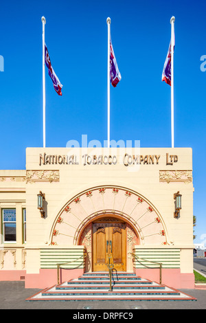 Celebre Art Deco nazionale società di tabacco edificio precedentemente Rothmans edificio di Ahuriri Napier, Nuova Zelanda Isola del nord Foto Stock