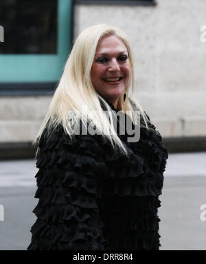 Londra, UK, 31 gennaio 2014. Vanessa Feltz visto alla BBC Broadcasting House. Credito: Simon Matthews/Alamy Live News Foto Stock