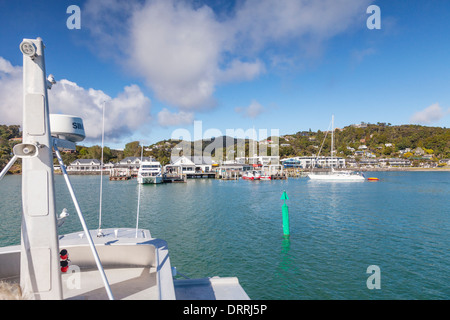 La crociera verso Paihia, Bay of Islands, Nuova Zelanda. Foto Stock