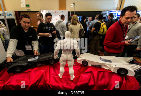 Gen 31, 2014 - di Burbank, California, Stati Uniti - Airwolf 3D-oggetti stampati vengono visualizzati nel loro stand durante i due giorni di stampante 3D World Expo presso il Marriott Hotel e Centro Conferenze. Airwolf 3D è orgogliosa di fornire al pubblico con prezzi accessibili, resistente e facile da usare stampanti 3D di credito(Immagine: © Brian Cahn/ZUMAPRESS.com) Foto Stock