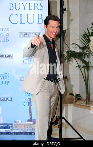 Matthew McConaughey bei FotoCall zu Dallas acquirenti Club im Hotel Adlon in Berlin am 31.01.2014 - Foto: SuccoMedia / Ralf succo Foto Stock