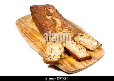 Vista superiore del pane appena sfornato e fette di pane alla banana Foto Stock
