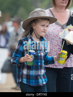 Australiano giovane ragazza che indossa un cappello Stetson - Australia Foto Stock