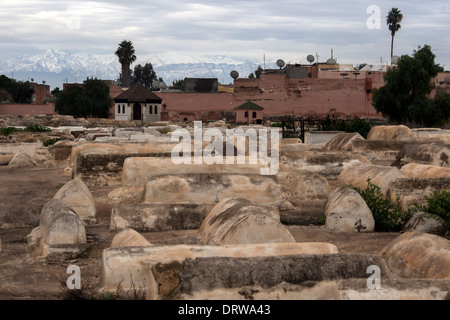 MARRAKECH, MAROCCO - 22 GENNAIO 2014: Cimitero ebraico (Miaara) nel quartiere Mellah della Medina Foto Stock