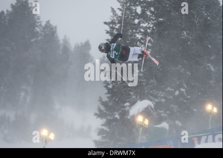 Justine DUFOUR-LAPOINTE GYROTATING al Freestyle FIS Coppa del Mondo di Sci 2014 gobbe, Deer Valley Resort, Park City, UT, STATI UNITI D'AMERICA Foto Stock