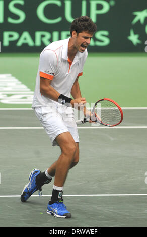 Ostrava, Repubblica Ceca. Il 1° febbraio 2014. Robin Haase (nella foto) dai Paesi Bassi svolge con Jean-Julien Rojer durante la loro Coppa Davis primo round dobles match contro Tomas BERDYCH e Radek STEPANEK: risultati nei dalla Repubblica ceca in Ostrava, Repubblica Ceca, sabato, 1 febbraio 2014. Credito: Jaroslav Ozana/CTK foto/Alamy Live News Foto Stock