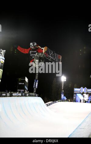 Aspen, Colorado, Stati Uniti d'America. 25 gennaio, 2014. Gretchen Bleiler (USA) Snowboard : Inverno giochi di X donne SuperPipe Snowboard finale in Aspen, Colorado, Stati Uniti . © Hiroyuki Sato/AFLO/Alamy Live News Foto Stock