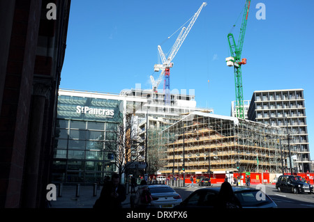 St Pancras e Kings Cross british rail e le stazioni della metropolitana di Euston London NW1 2014 Foto Stock