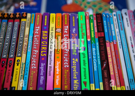 Jacqueline Wilson libri, Southbank Prenota Mercato, Londra Foto Stock