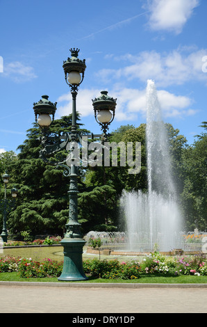 Estate afosa nel parco della città, Toulouse Foto Stock