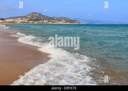 Vista su Blanes in estate. In Costa Brava Girona. Foto Stock