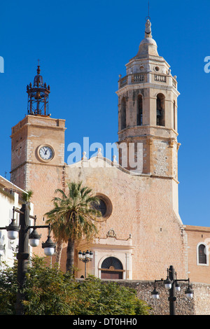 Chiesa di Sant Bartomeu mi Santa Tecla a Sitges; Catalogna. Foto Stock