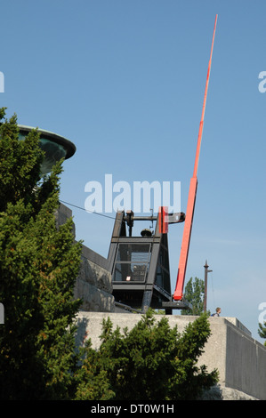 Il metronomo gigante eretto nel 1991 al parco di Letna Prague repiblic ceca Foto Stock
