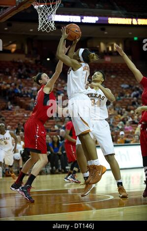 Austin, Texas, Stati Uniti d'America. 5 febbraio, 2014. Febbraio 05, 2014: Texas Longhorns Imperatrice Davenport #01 in azione durante il NCAA donna gioco di basket tra Texas Tech a Frank Erwin Center Austin TX. Credito: csm/Alamy Live News Foto Stock