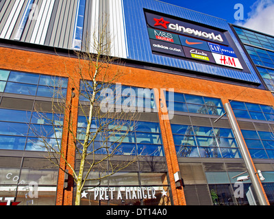 Il London Designer Outlet, Wembley, London Borough of Brent, London, England, Regno Unito Foto Stock