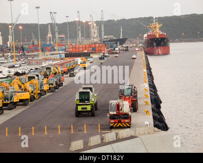 Porto di durban tramonto, esportazioni di auto, rimorchiatori, navi Foto Stock