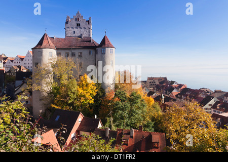Vecchio Castello in autunno, Meersburg, Lago di Costanza (Bodensee), Baden Wurttemberg, Germania, Europa Foto Stock