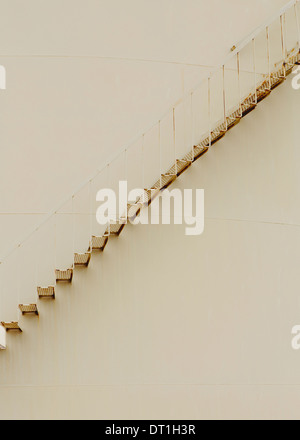 Passaggi su olio di contenitore di stoccaggio Foto Stock