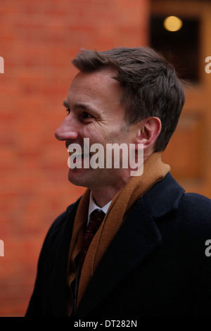 Segretaria di salute Jeremy Hunt arriva a King's Fund Conferenza Annuale per offrire un discorso a Londra Gran Bretagna 28 novembre 2012. Foto Stock