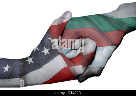 Handshake diplomatiche tra paesi: bandiere di Stati Uniti e Bulgaria sovradipinta le due mani Foto Stock