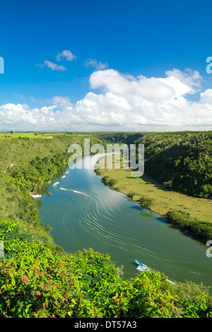 Tropical fiume Chavon , Repubblica Dominicana Foto Stock