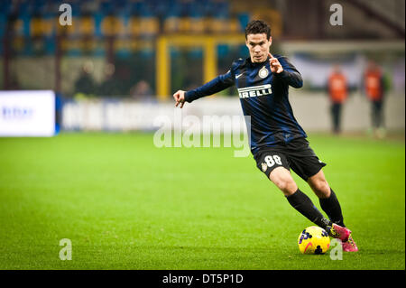 Milano, Italia. Il 9 febbraio, 2014. Hernanes (Inter) durante la Serie Amatch tra Inter vs Sassuolo, su 09 Febbraio, 2014. Foto: Adamo di Loreto/NurPhoto Credito: Adamo di Loreto/NurPhoto/ZUMAPRESS.com/Alamy Live News Foto Stock