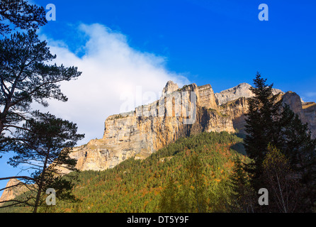 Picco Mondarruego pirenei in Valle de Ordesa Valley Huesca Aragon in Spagna Foto Stock