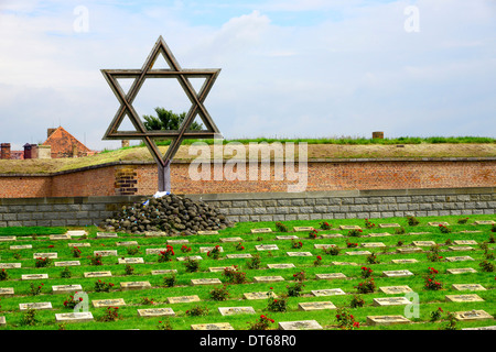 Terizen ebraico di Terezin Campo di concentramento e cimitero Repubblica ceca II Guerra Mondiale Olocausto nazista Foto Stock