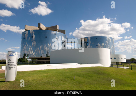 Sede da Procuradoria Geral da Republica Brasileira (Ufficio Avvocato Generale) a Brasilia, Brasile. L'edificio è stato progettato da un architetto brasiliano Foto Stock