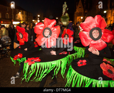 Grandi ustioni cena 2014, Homecoming Carnevale attraverso le strade di Dumfries Foto Stock