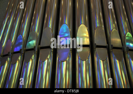 Dettagli dell'organo della Sagrada Familia a Barcellona Foto Stock