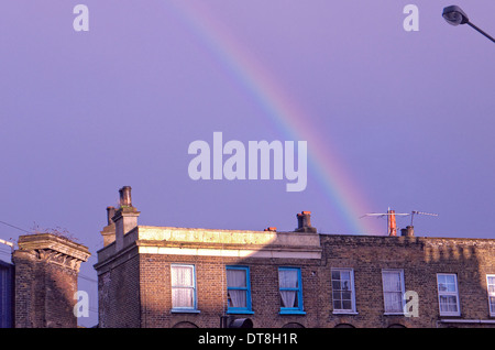 Rainbow su Royal College Street Camden Town London NW1 Foto Stock