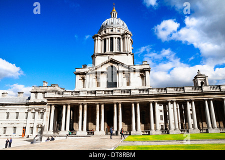 Old Royal Naval College (ora sede dell'Università di Greenwich e al Trinity College of Music), Greenwich, London, Regno Unito Foto Stock