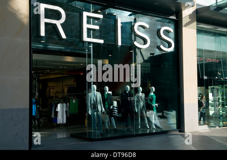 Reiss shop, centro di Cardiff Galles. Foto Stock