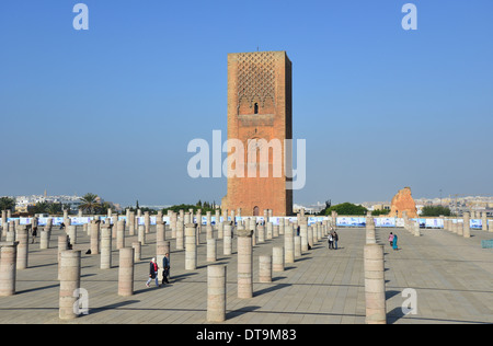 Torre Hassan (Tour Hassan), Boulevard Mohamed Lyazidi, Rabat, Rabat-Salé-Zemmour-Zaer regione, il Regno del Marocco Foto Stock